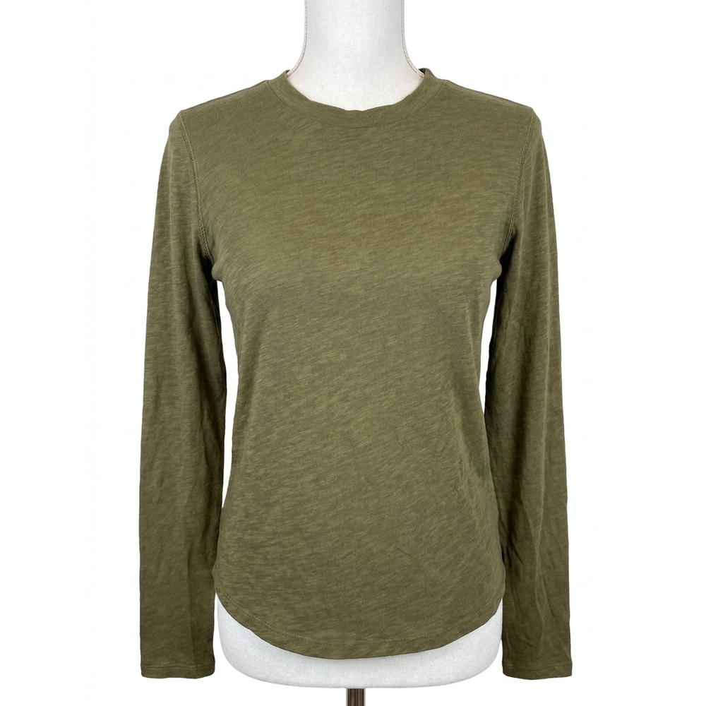 NEW BELLA DAHL long sleeve crew neck tee in italian herb